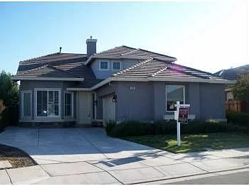 1319 Yosemite Cir photo 1