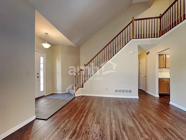1371 Stableview Cir — Photo 6