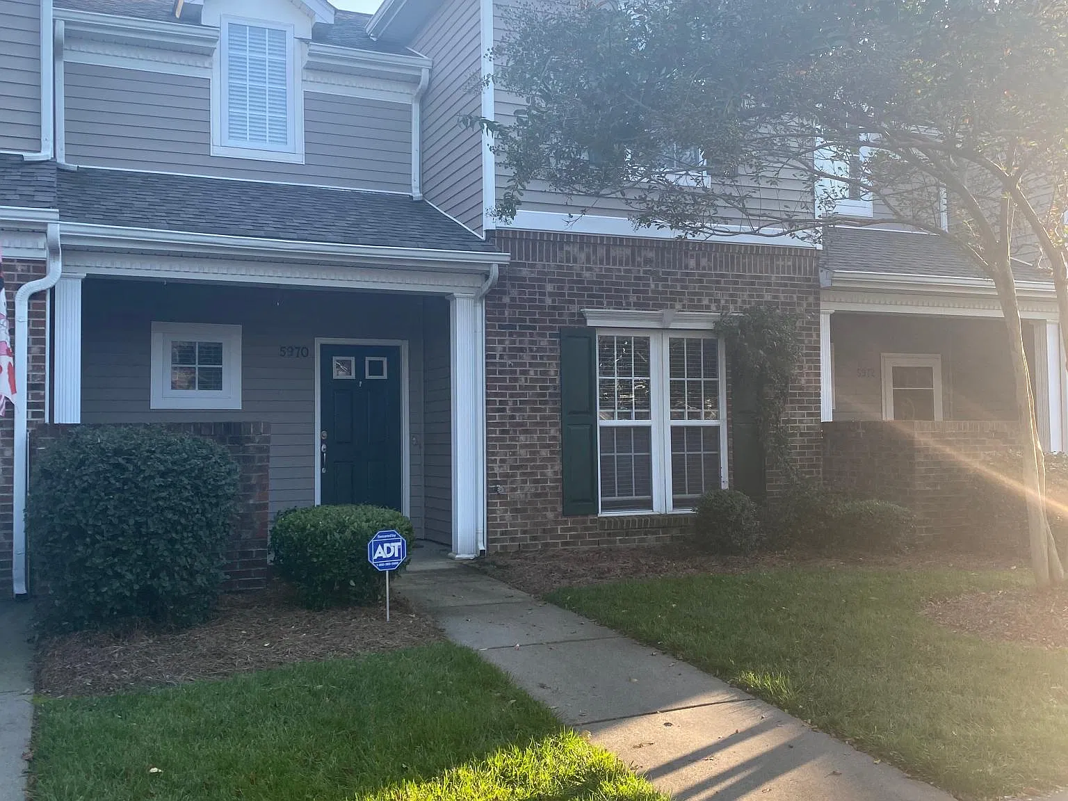 3 bed, 1635 sqft, $1,850 — Photo 1