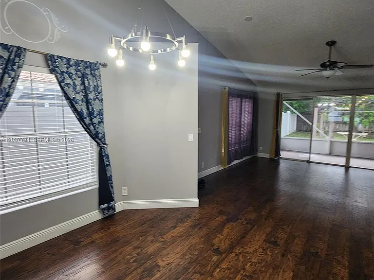 10180 Fanfare Dr — Photo 10