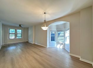 2631 W Superior St #3, Chicago, IL 60612