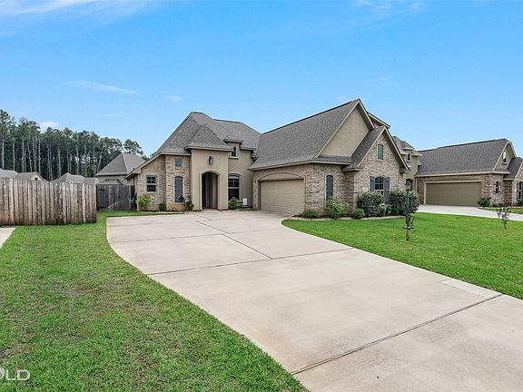 3rd image of 933 Antler Dr