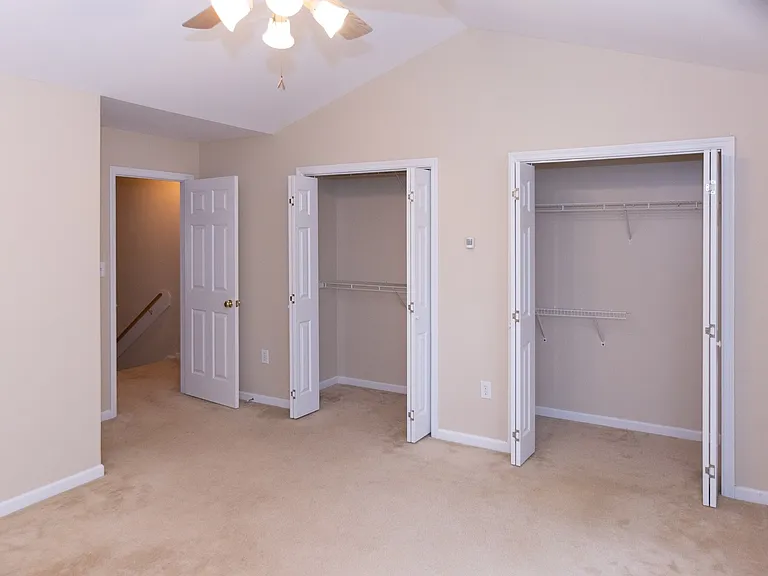 430 Logmont Trce — Photo 7