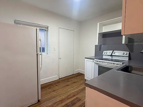 5th image of 6930 NW 6th Ct #2
