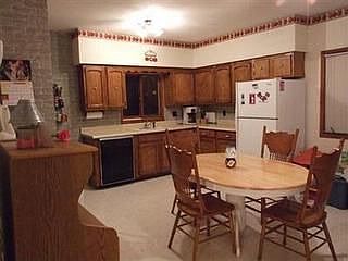 2nd image of 340 1st St