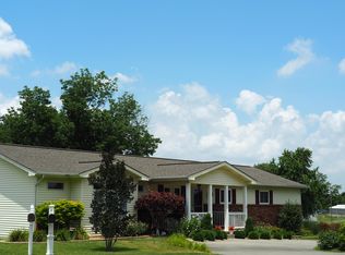 11427 Country View Dr, Dexter, MO 63841