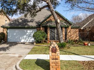 909 Colony Ridge Ct, Irving, TX 75061