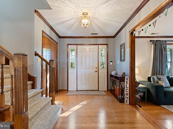 3rd image of 44602 Cedar Ct
