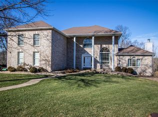 118 Woodmere Trail Ct, Saint Charles, MO 63303