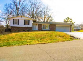 11911 Carol Heights Ln, Evansville, IN 47712