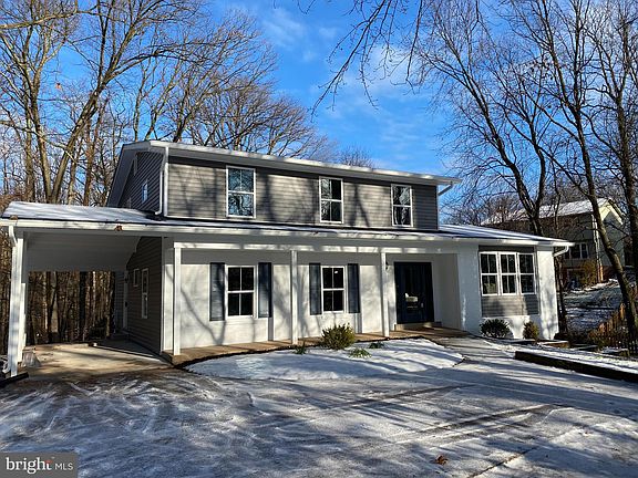 3rd image of 9506 Nan Mill Ln