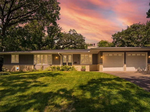 5010 Diane Dr, Minnetonka, MN 55343