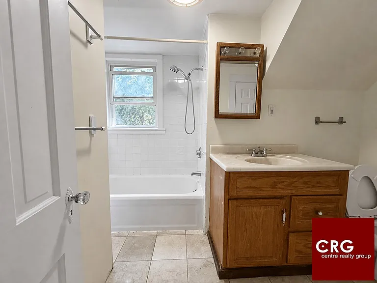 20 Old Cambridge Tpke — Photo 17
