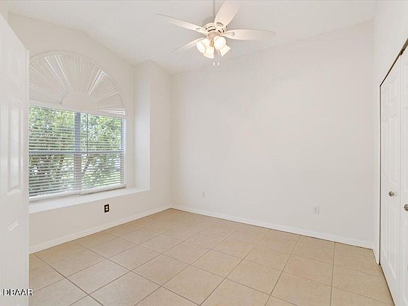 5th image of 6272 Palm Vista St