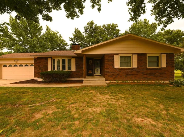 1701 S Main Street, El Dorado Springs, MO 64744