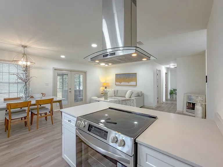 2059 Little River Ln — Photo 34