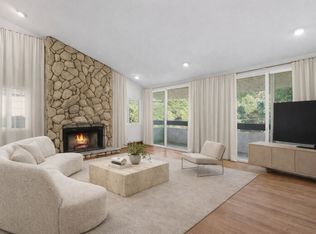 4345 Canoga Ave, Woodland Hills, CA 91364