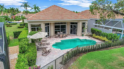 8671 Falcon Green Dr Photo 1