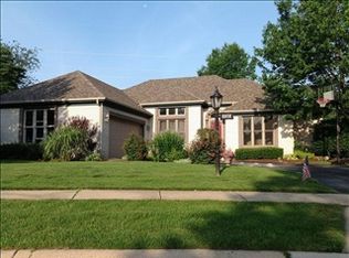 2202 Cherokee Cir, Valparaiso, IN 46383