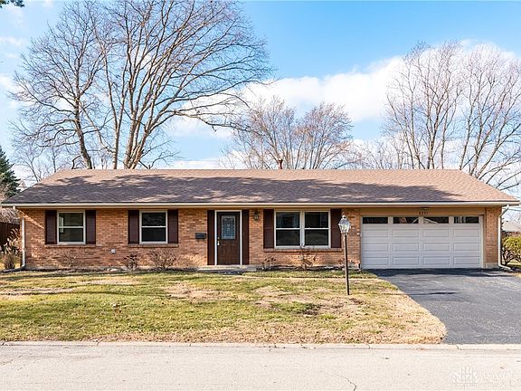 2nd image of 6231 Clematis Dr