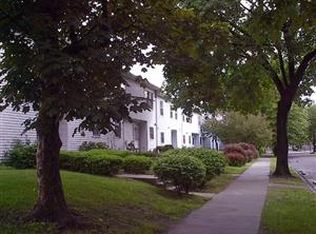 151 Walnut St, Holyoke, MA 01040