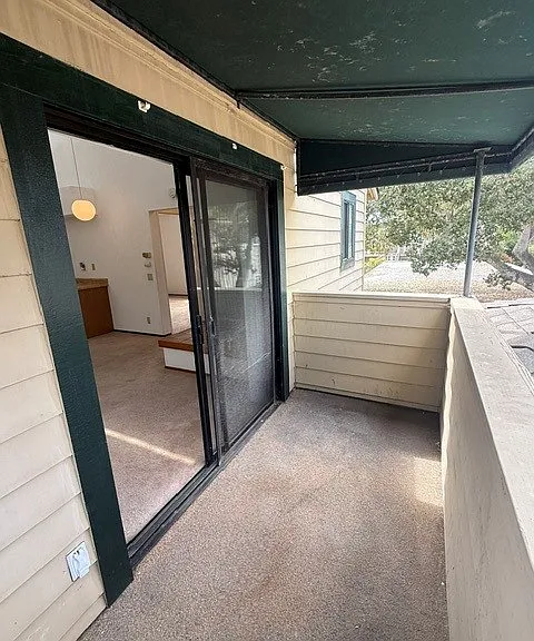 464 Ramona Ave — Photo 11