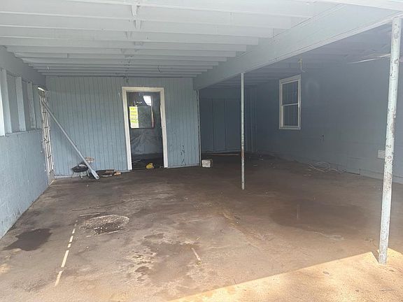 3rd image of 1219 S Highway 151