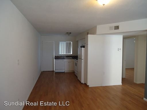 2nd image of 2049 W Hayward Ave APT 14