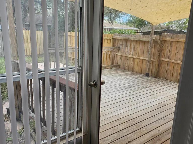 1273 Union St — Photo 26