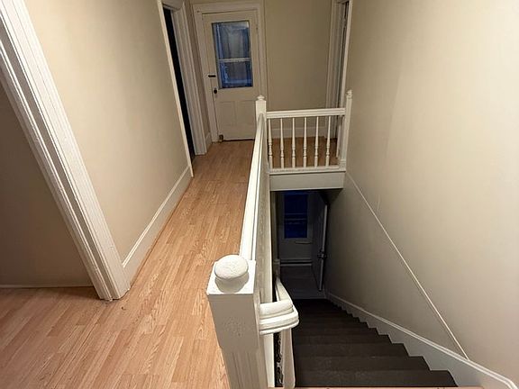 4th image of 106 Cherry St