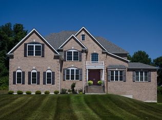 30 Lees Way, Hopewell Junction, NY 12533