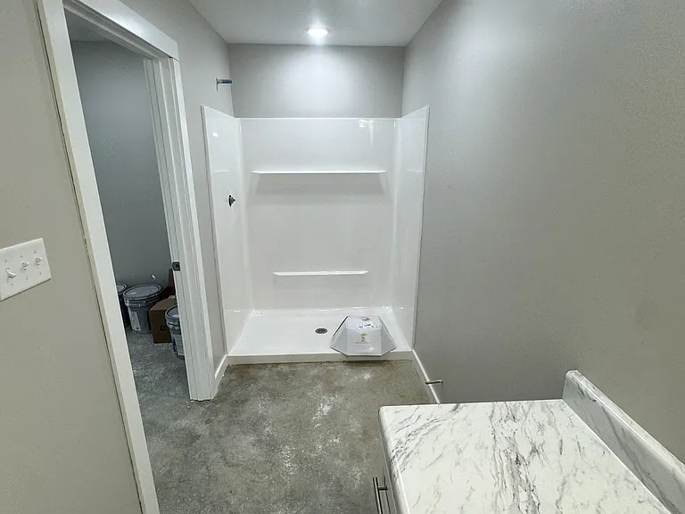 207 Mead St — Photo 6
