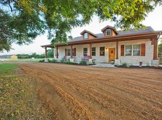 201 Cowboy Trl, Liberty Hill, TX 78642