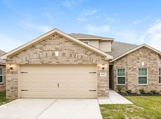 10437 Sweetwater Creek Dr, Cleveland, TX 77328
