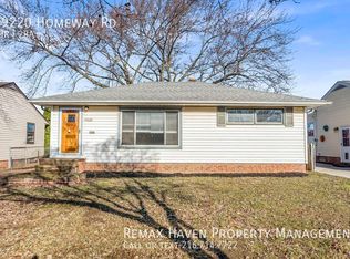 19220 Homeway Rd, Cleveland, OH 44135
