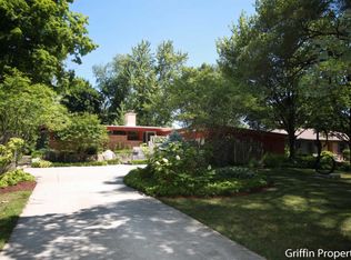 1909 Argentina Dr SE, East Grand Rapids, MI 49506