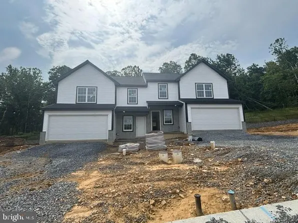 25 Castle Dr Lot 6, Robesonia, PA 19551
