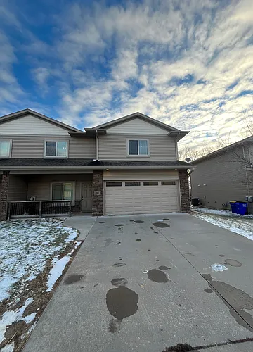 55 Jaro Way Photo 1