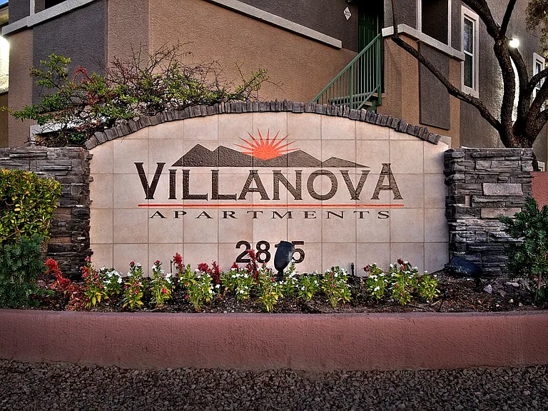 Villanova — Photo 7