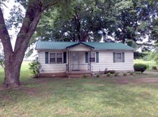 129 Moore St, Orlinda, TN 37141