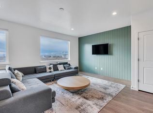 741 W Crystal Creek Rd, American Fork, UT 84003