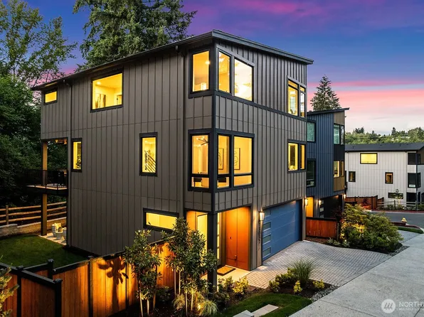 13032 SE 19th Court, Bellevue, WA 98005