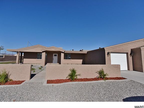 2nd image of 301 Mohave Ave