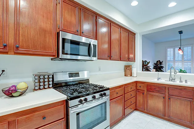 285 Woodcrest Ln — Photo 11