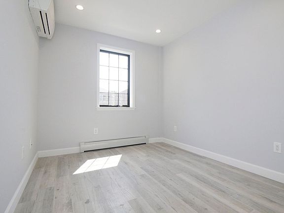 4th image of 21-44 74th St #2K