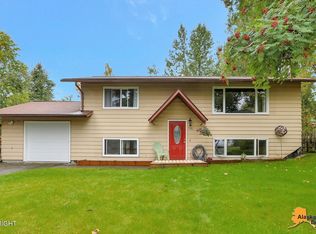 7131 Shooresin Cir, Anchorage, AK 99504