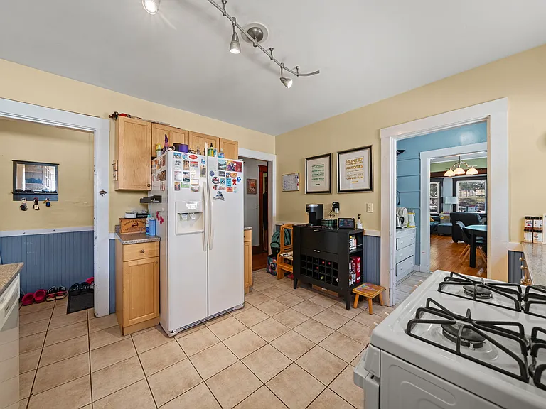 119 Eliot St #1 — Photo 9