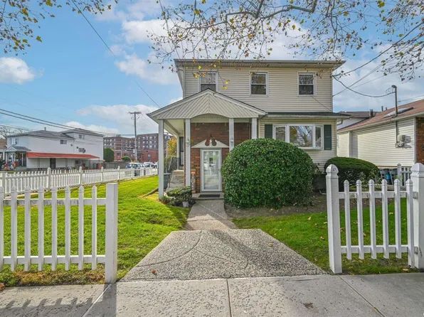 137-30 157th Street, Springfield Gardens, NY 11413