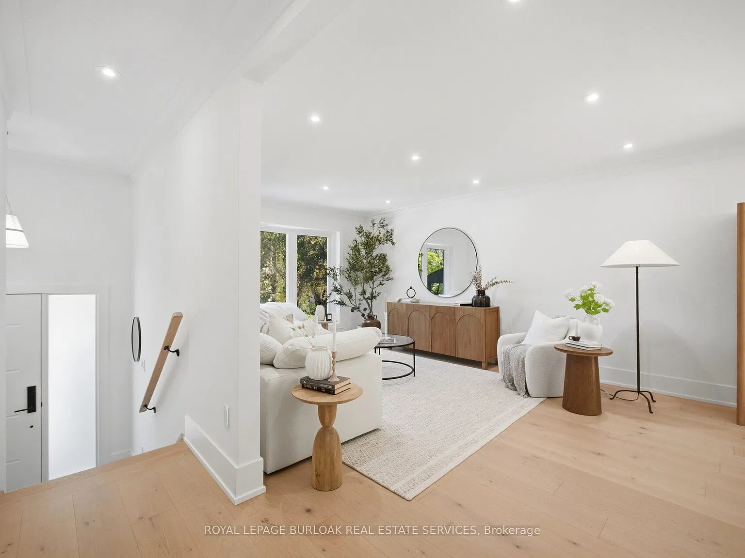 4 bed, $5,000 — Photo 4
