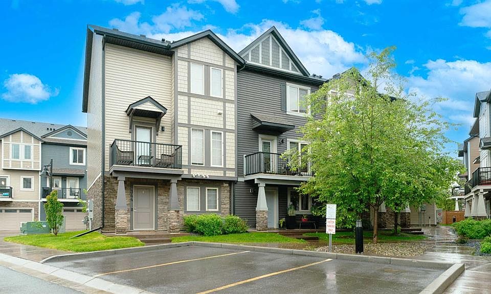1st image of 340 S Legacy Point SE